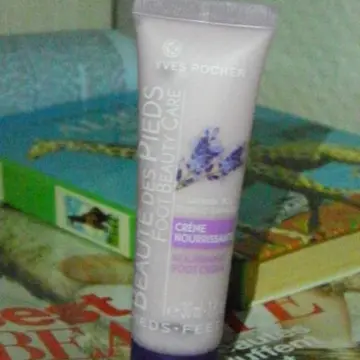 Créme nourrissante  beautée des pieds, Yves Rocher