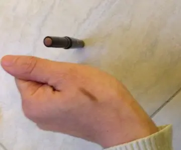 Stylo ombre à paupière mat brun dentelle, Sothys