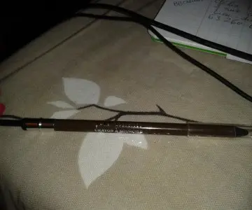 crayon à sourcil, PB Cosmetics