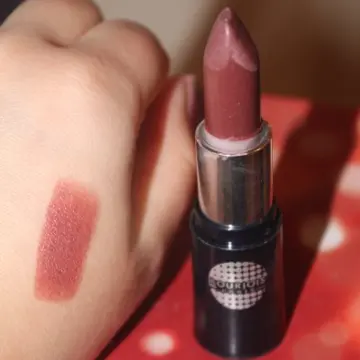 Rouge à lèvres, Bourjois