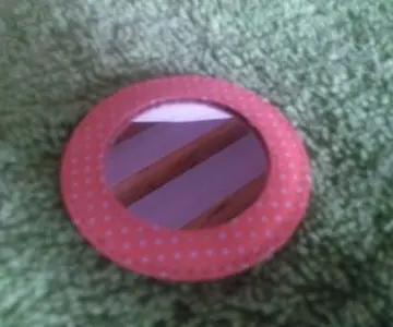 Miroir de sac, Agnès b.