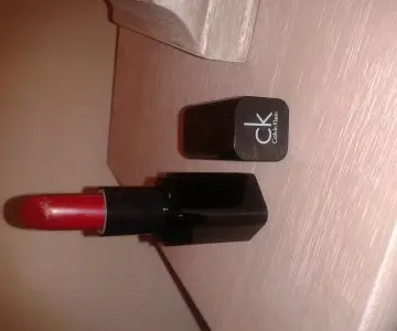rouge a levres, Calvin Klein