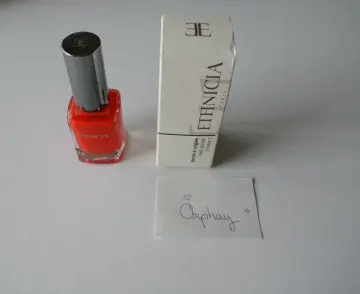 Vernis à ongles, Ethnicia