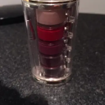 tour de rouge, Dior