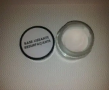 Base lissante resufaçante, L'Oréal