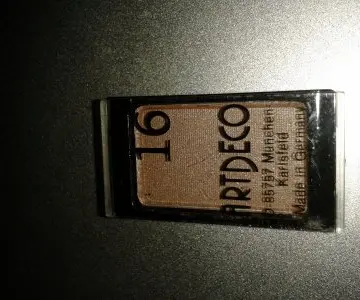 fap à paupières, Artdeco
