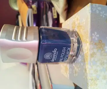 Vernis bleu jean "Stone Washed", Alessandro