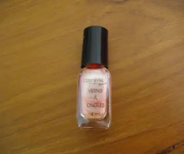 vernis à ongles, Cosmépro