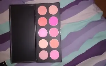 palette de blush, Inconnue