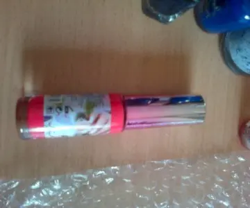 liner, Yes Love