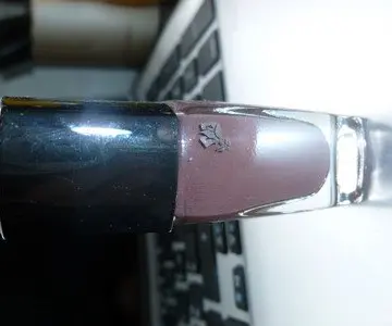 Vernis marron, Lancôme