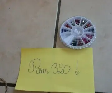 Décoration pour ongles, Inconnue