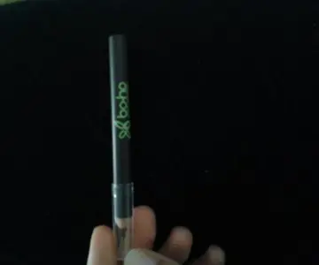 crayon lèvres et yeux, Boho Green