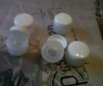 5 POTS en plastique translucide, Inconnue