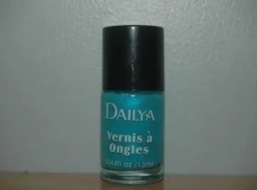 Vernis à ongles, Dailya