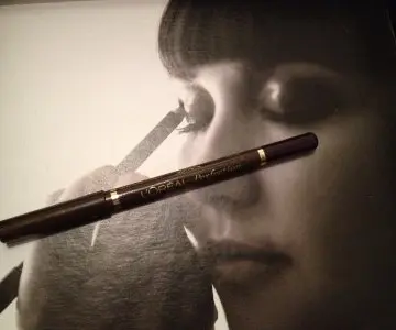 Crayon Brun Perfection, L'Oréal