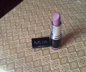 Lipstick, Makeup Academy / MUA