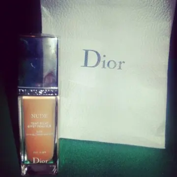 Fond de teint, Dior
