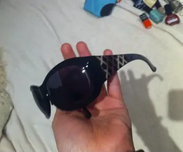 Lunettes de soleil, C&A