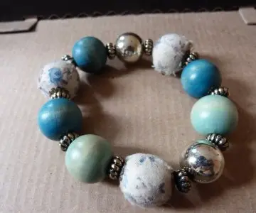 Bracelet, La Halle