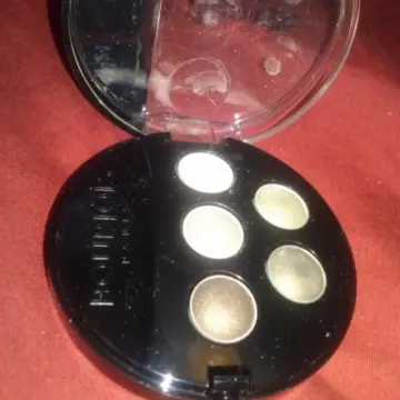 Fard à paupières, Bourjois
