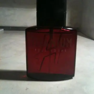 Parfum titanium, Titanium