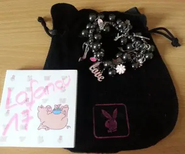 Bracelet Playboy, Playboy