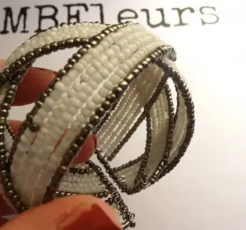 bracelet manchette, Inconnue
