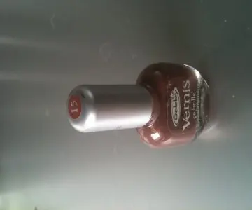 vernis, DEBBY