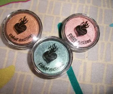 3 Fards bourgeois, Bourjois