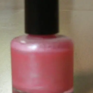 VERNIS ROSE, Inconnue