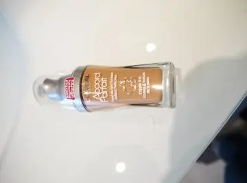 Fond de teint, L'Oréal