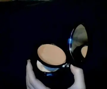 oil free even finish compact fondation "Golden 6", Bobbi Brown