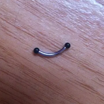 Piercing, Inconnue