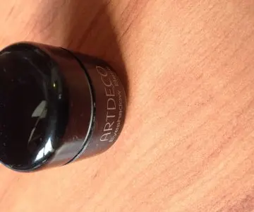 Eyeshadow base, Artdeco