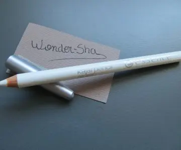 Crayon kajal blanc Essence 04 white, Essence