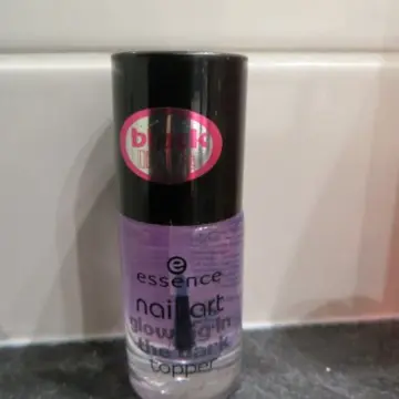 Vernis Glow in the Dark, Essence