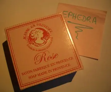 Savon à la rose, Jeanne en Provence
