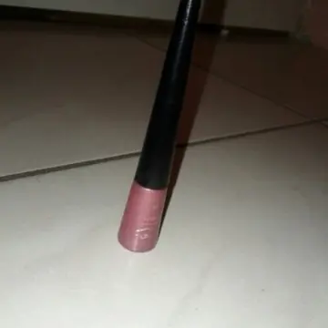 Eye liner rose, Avon