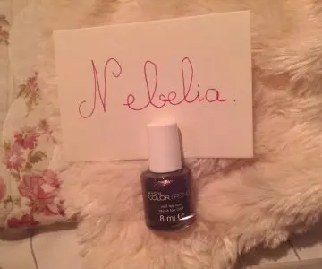 Vernis violet à pailettes Avon, Avon