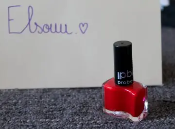 Vernis rouge, PBI - Probeautic Institut