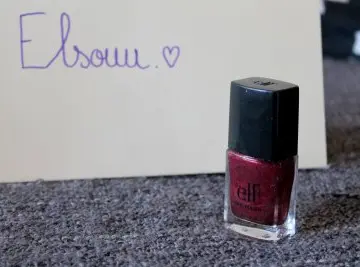Vernis bordeau, Elf