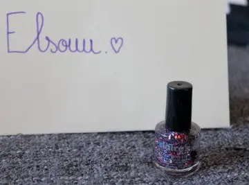 Vernis grosses pailletes, Claire's