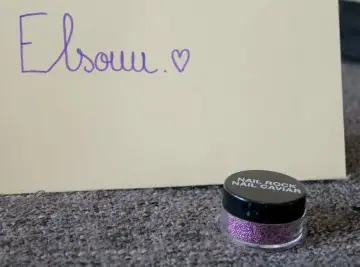 Nail caviar, Nails Rock