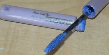 Mascara bleu Yves Rocher, Yves Rocher