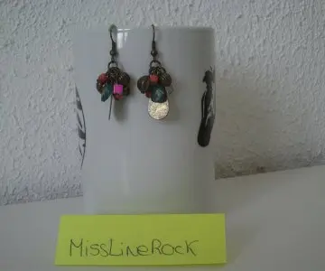 Boucles d'oreilles, Boa Moa