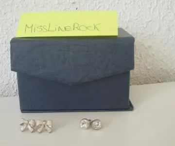 Boucle d'oreille Noeud, Boa Moa