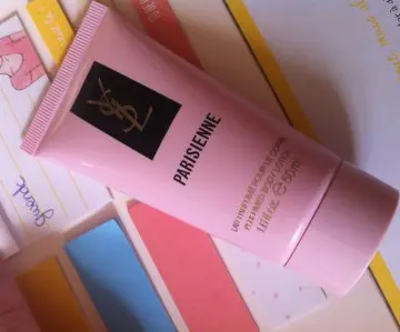 Lait parfumé pour le corps Parisienne, Yves Saint Laurent