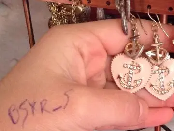 Boucles d'oreilles, Claire's