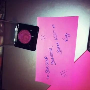 Eyeshadow mono creamy pearl, Miss cop